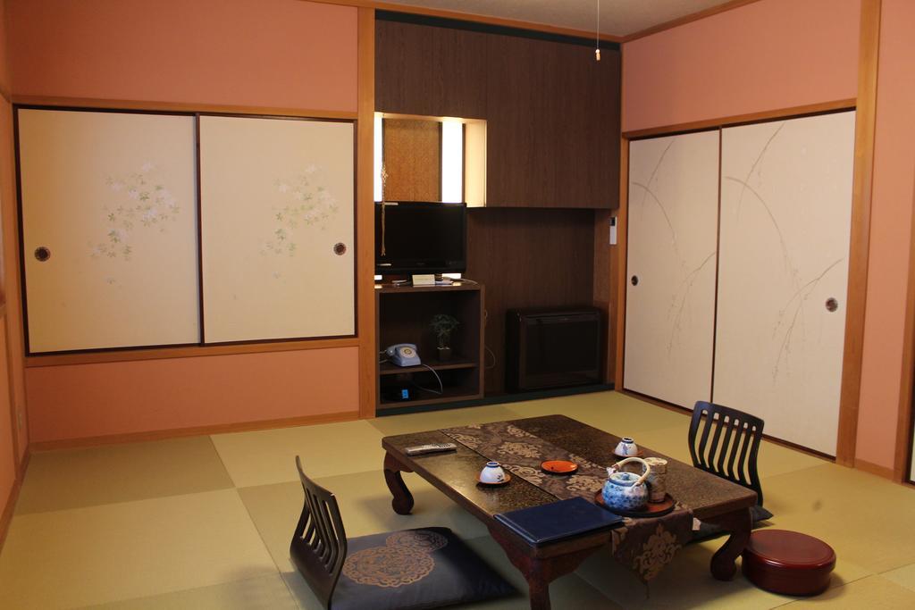 Oyado Hakusan Hotel Hyōgo Quarto foto